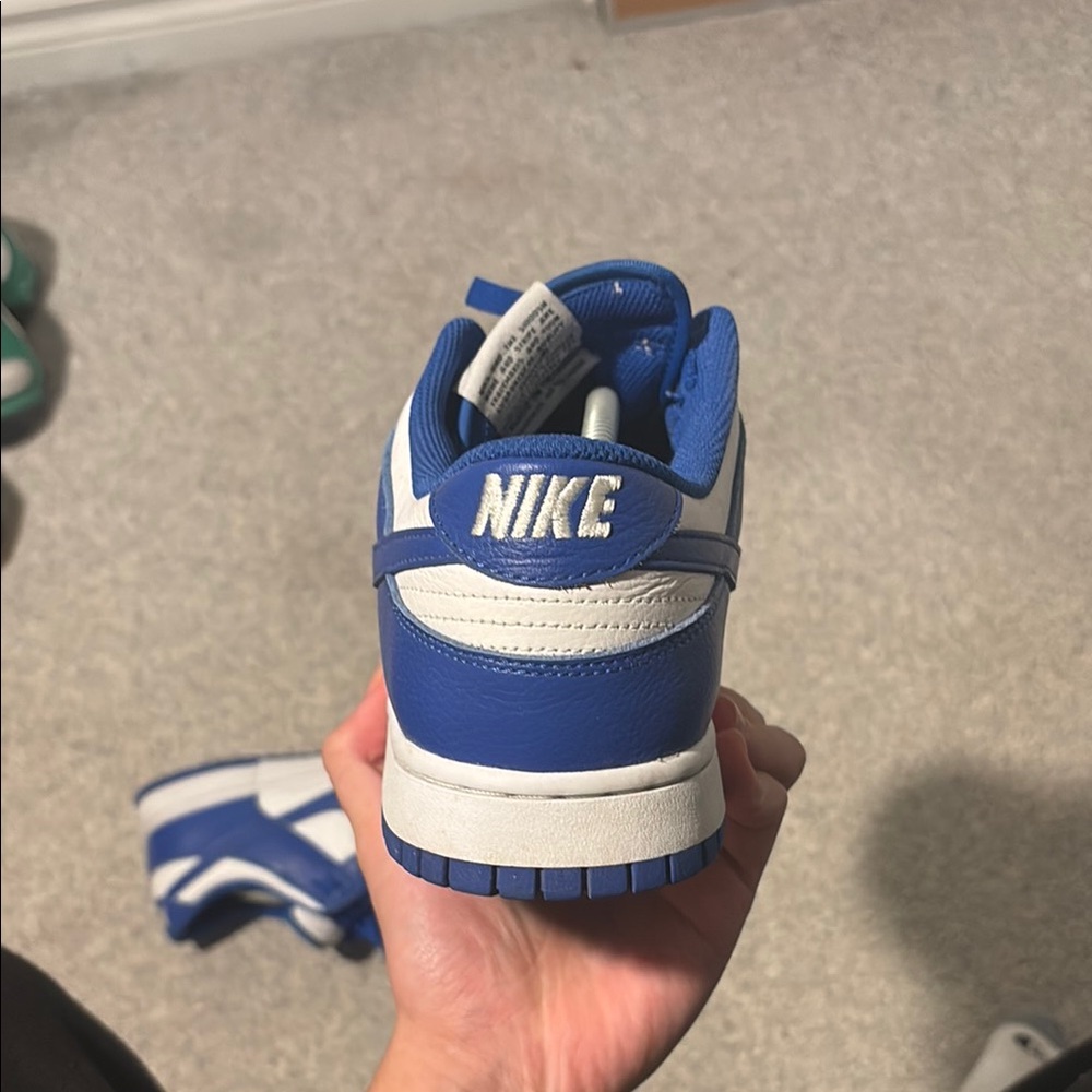 Nike dunks - Picture 3 of 4